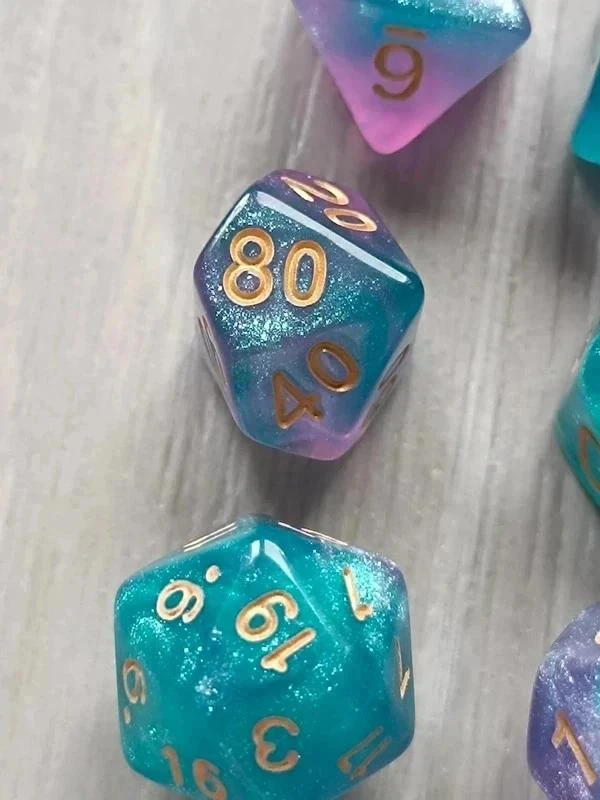 Set of 7 original iridescent blue purple polyhedral dice for activities – photo 5